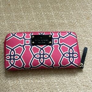 Kate Spade wallet -lots of slots for cards - zippered change pouch